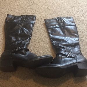 Black calf length boots